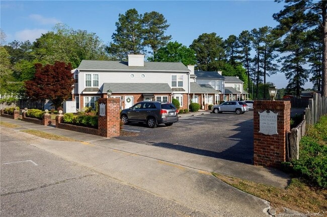 Photo - 1228 Woodland Dr