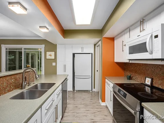 Photo - 583 Kingsbury St NW