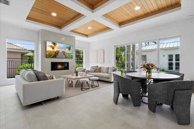 Photo - 173 Wellesley Dr