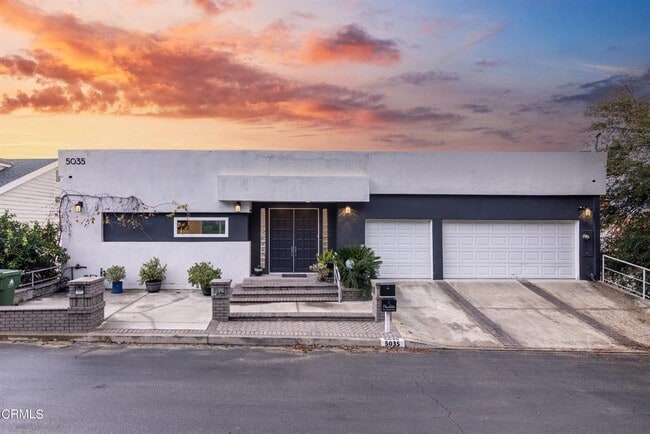 Building Photo - 5035 Escobedo Dr Unit MainHouse