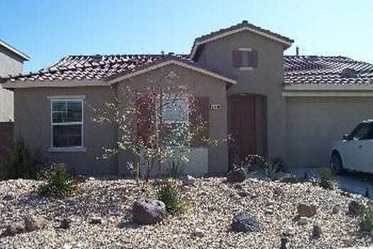 Building Photo - 1740 Greenfield Dr