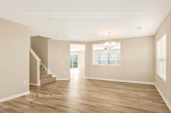 Photo - 4047 Houldsworth Dr