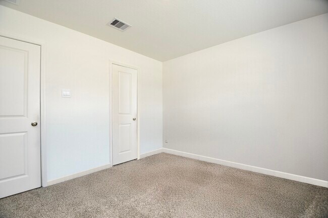 Photo - 3008 Bur Lndg Ln