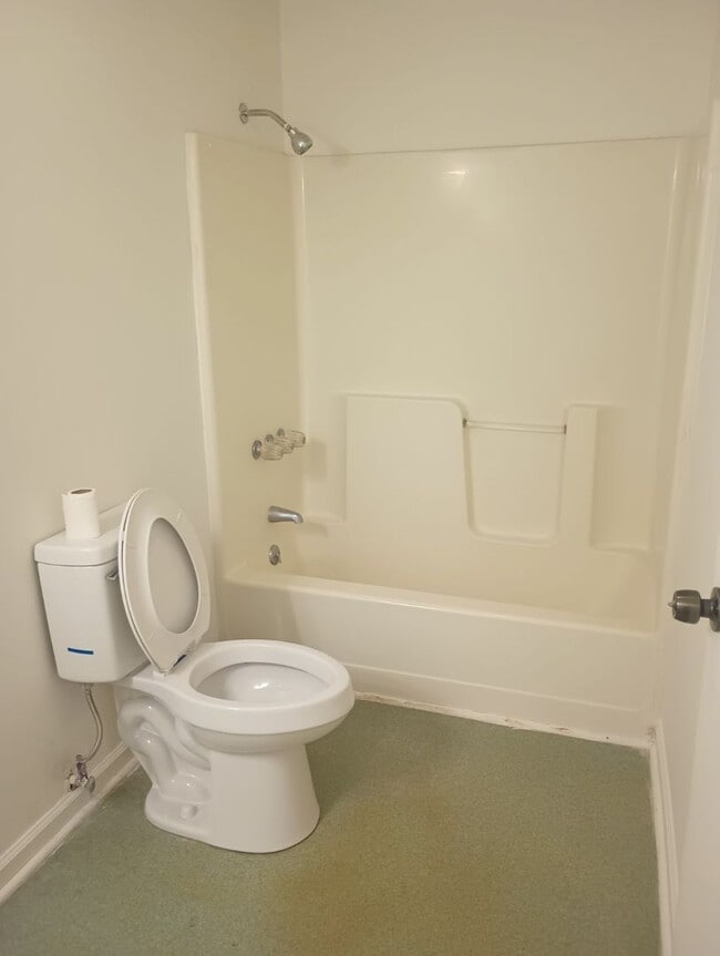 Photo - 121 Gould Dr Unit 121 Gould Dr