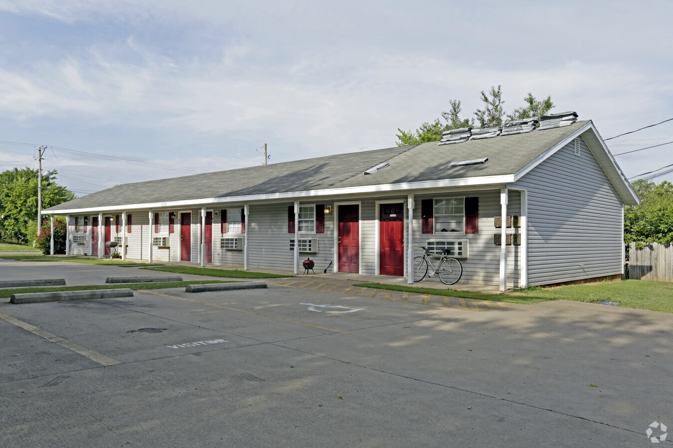 Birch Street Apartments - Birch Street Apartments