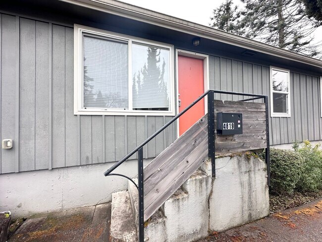 Photo - Modern & Affordable in Cully Unit The Cully 4819