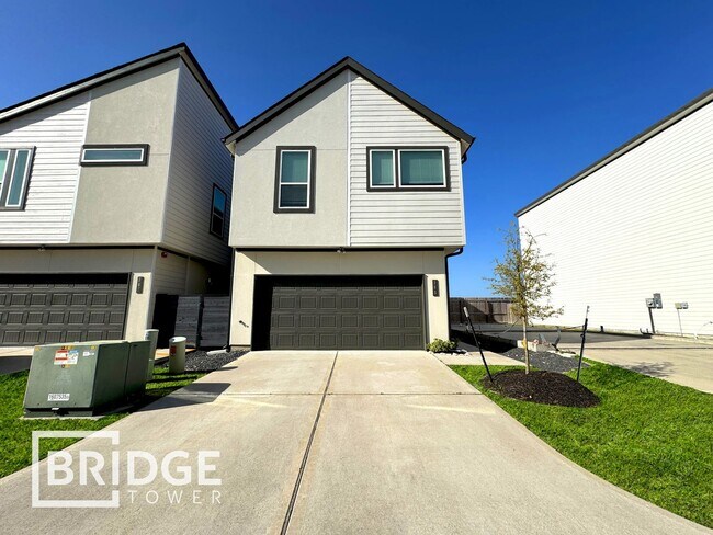 Photo - 365 N Centro Cir