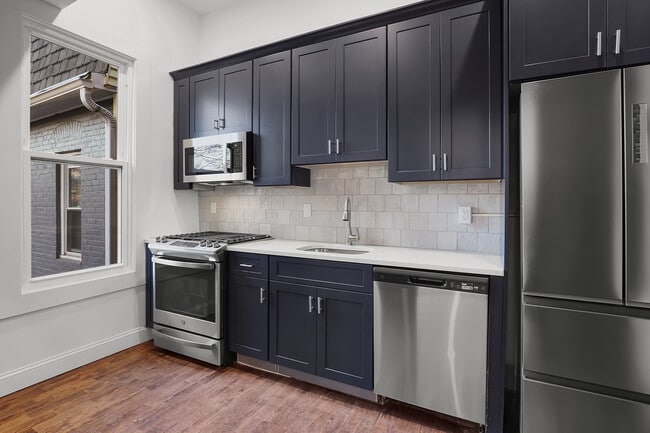 Photo - 57 Trumbull St