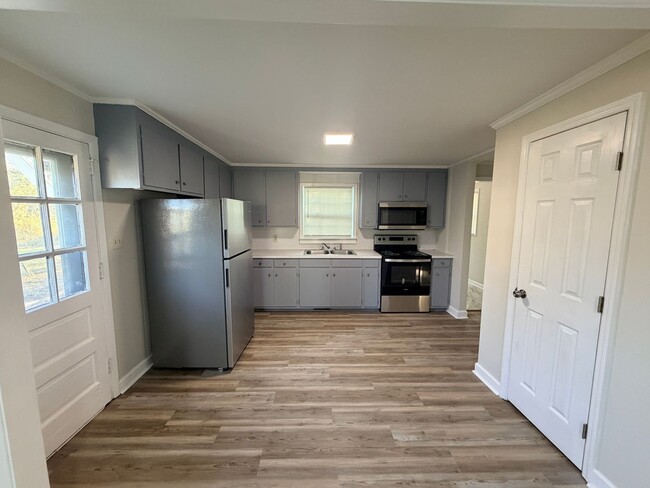 Photo - Great Location Near VSU & Valdosta Mall