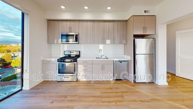 Photo - 532 Union St