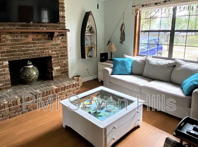 Photo - 18828 Star Hill Ln