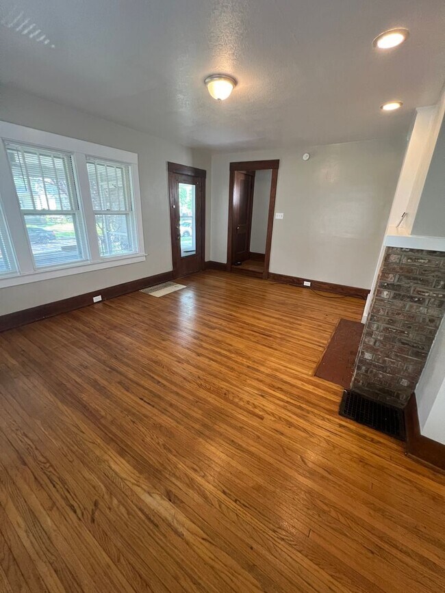 Photo - Welcome to this charming 3-bedroom, 1-bath...