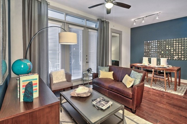 Photo - Holden Heights