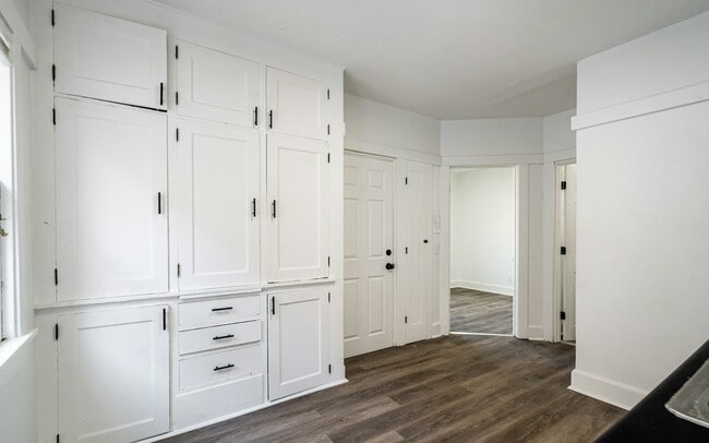 Photo - 3151 N 11th St