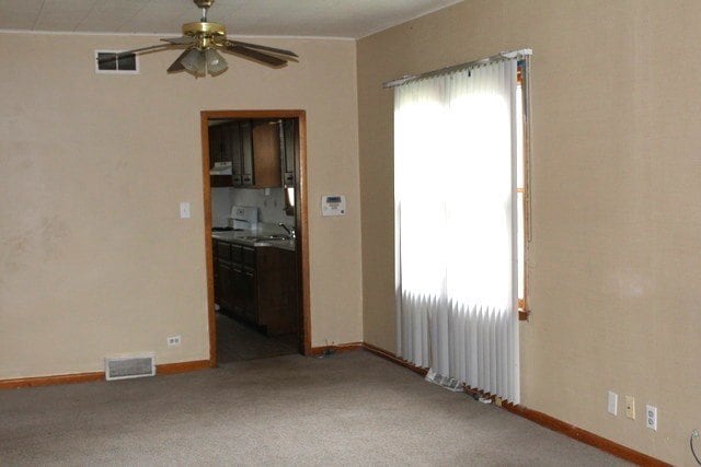 Photo - 561 Gordon Ave