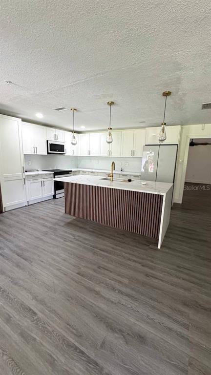 Photo - 385 Wild Orange Dr