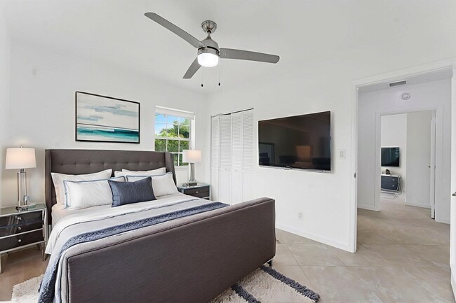 Photo - 5015 S Olive Ave