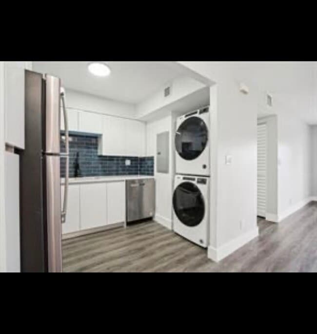 Building Photo - 3244 NW 84th Ave Unit 3244