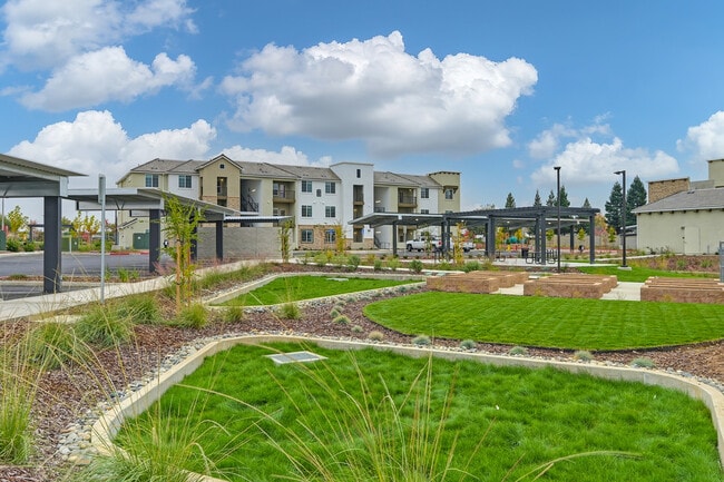 Gardens at Bella Breeze