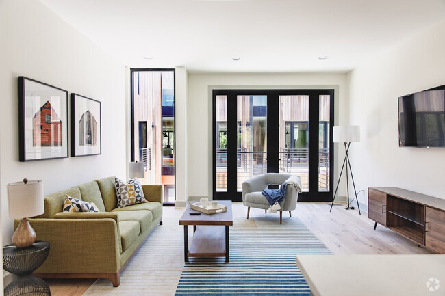 Building Photo - 317 NE Burwood Mews Unit ID1221832P Rental