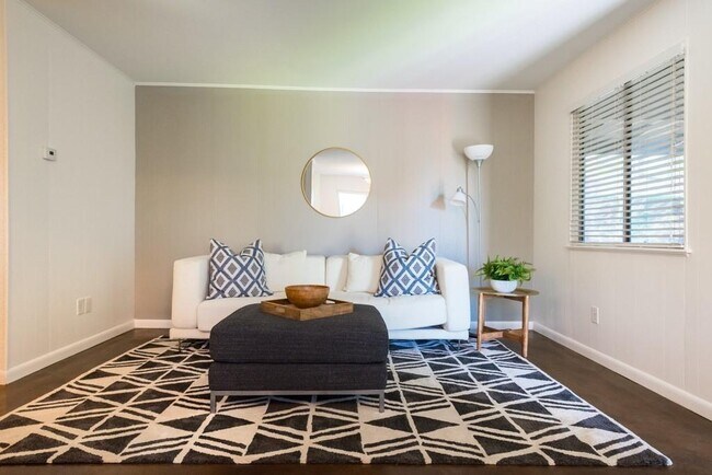 Photo - 3914 Avenue D Unidad 201