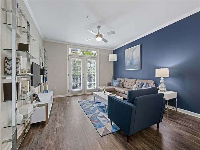 Photo - Marq on Ponce