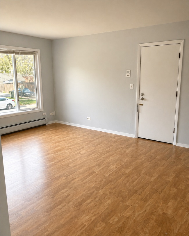 Photo - 801 S La Grange Rd Unit 1W