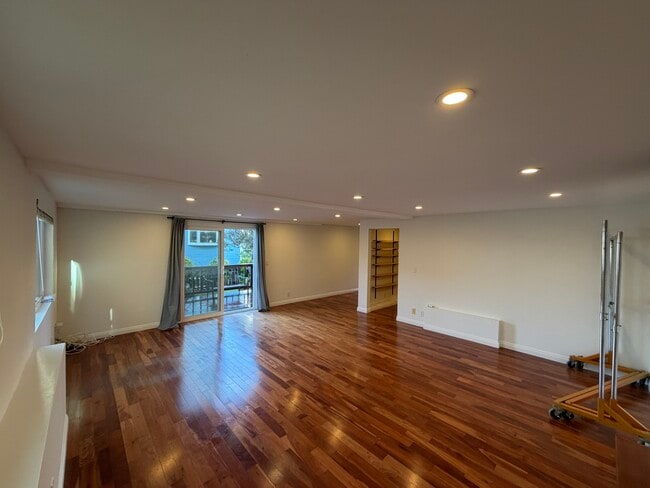 Photo - 511 S Gertruda Ave Unit Studio