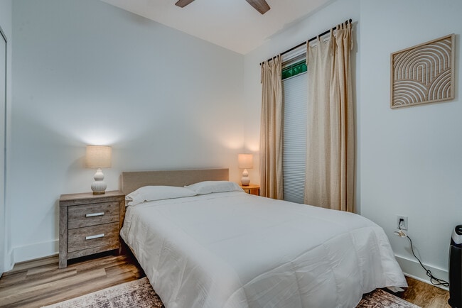 Photo - 415 Island Way Unit 509