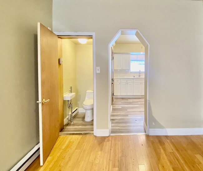 Photo - SWEET 2 BR / 1.5 BA HOUSE in South Philly w/ NEW KITCHEN & BATHS-Washer/Dryer & Yard!