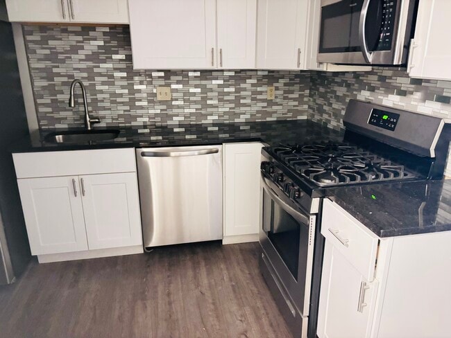 Photo - Crestview Apartments