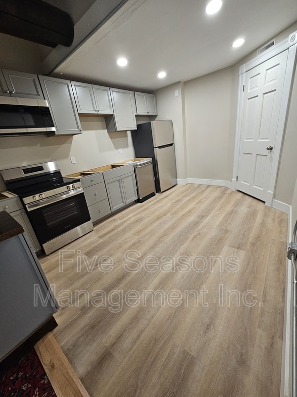 Photo - 328 Browns Trce