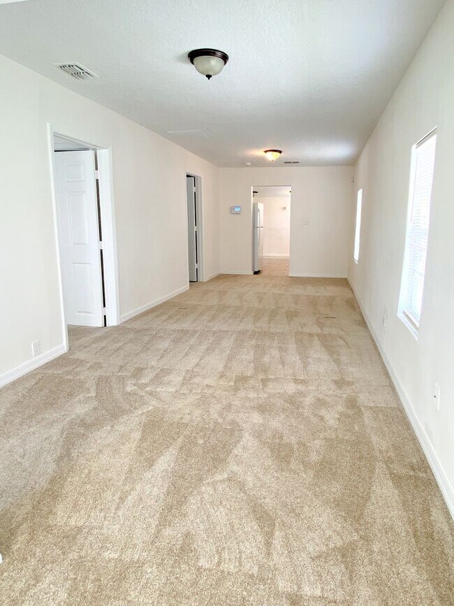 Photo - 4 Bd / 2 Ba Home in Winter Park