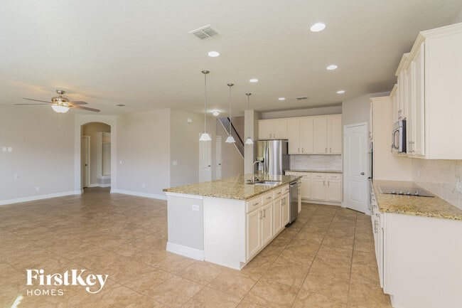 Photo - 3120 Half Moon Dr