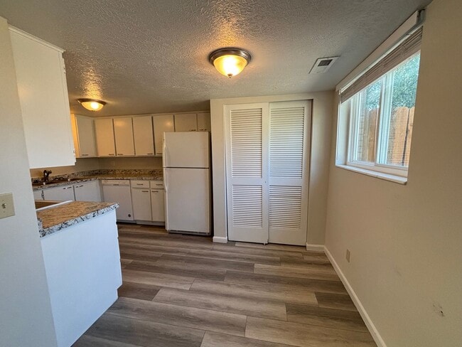 Photo - 1815-1817 E Vine St Unidad 1817