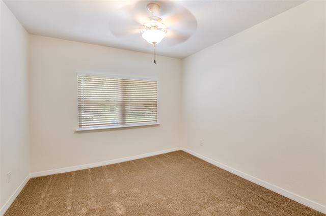 Photo - 8635 Ashcroft Ave