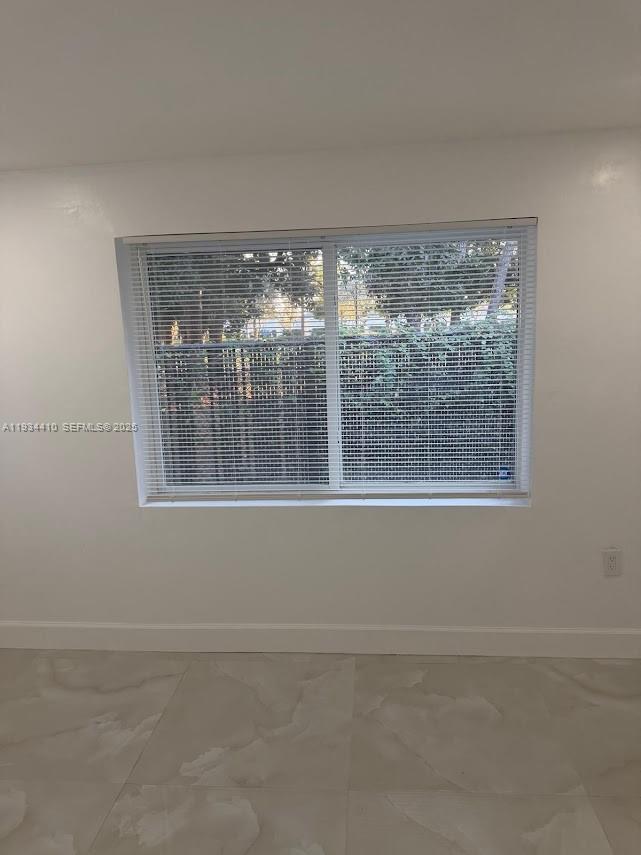 Photo - 1021 NW 25th Way Unidad 3