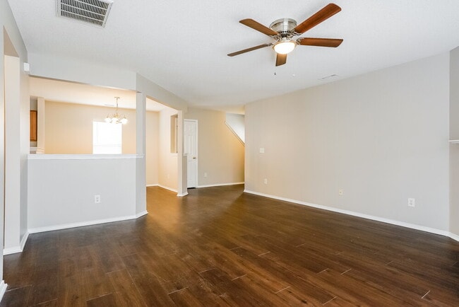 Photo - 3149 Varcroft Rd