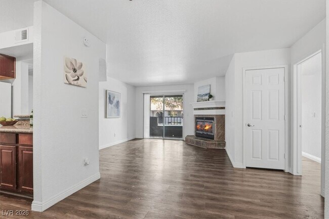 Photo - 2606 S Durango Dr Unit 266