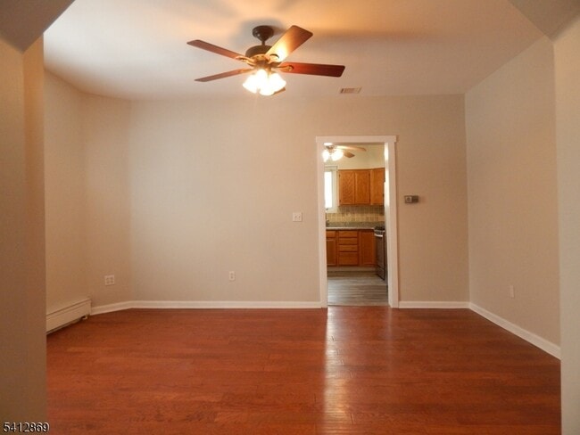 Photo - 29 Willard St