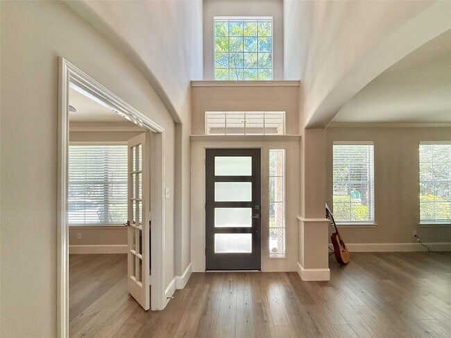 Photo - 251 N Maple Glade Cir