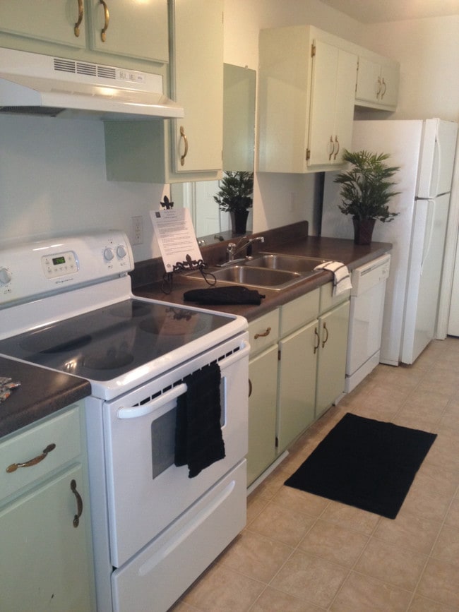 Photo - Harris Avenue Commons