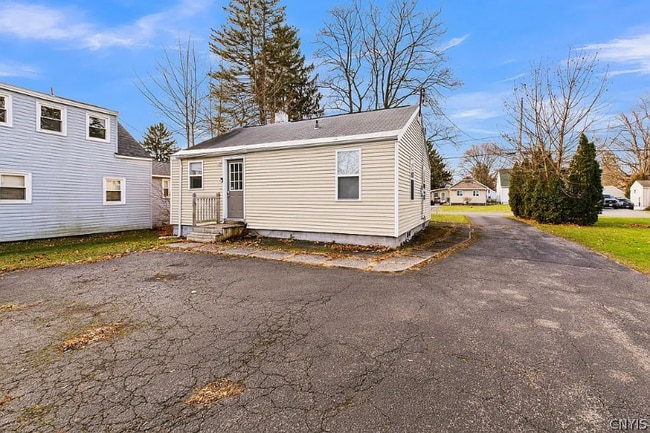 Photo - 204 Breman Ave