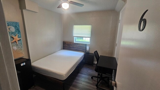 Building Photo - 1627 Wofford Ave Rental