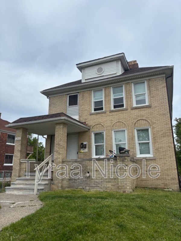 Building Photo - 1200 Lenox St Rental