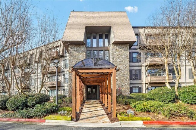 Photo - 1415 Highland Bluff Dr S E Condo
