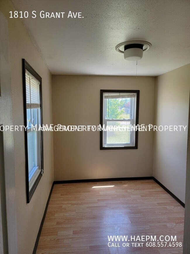 Photo - 1810 S Grant Ave