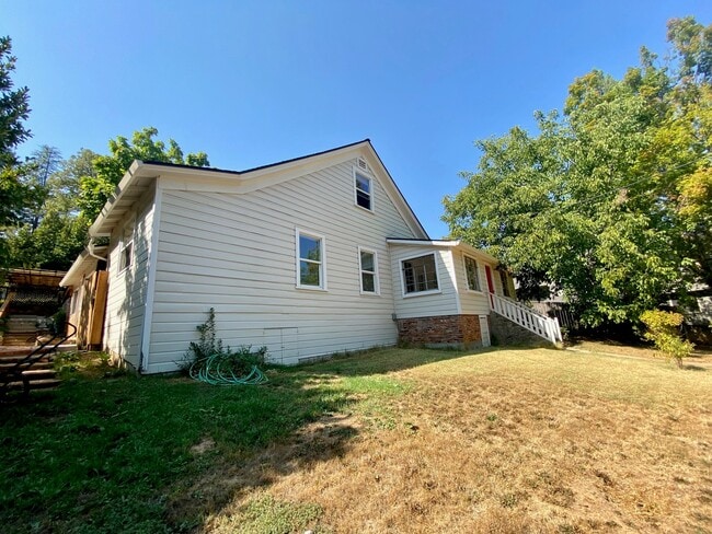 Photo - 414 S Pine St