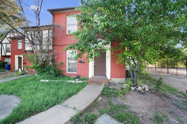 Photo - 5800 Belmoor Dr