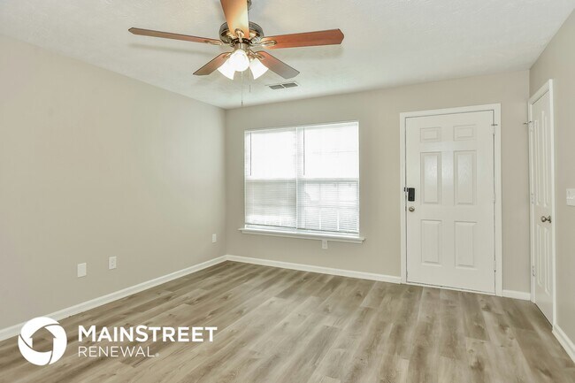 Photo - 1224 Maritime Port